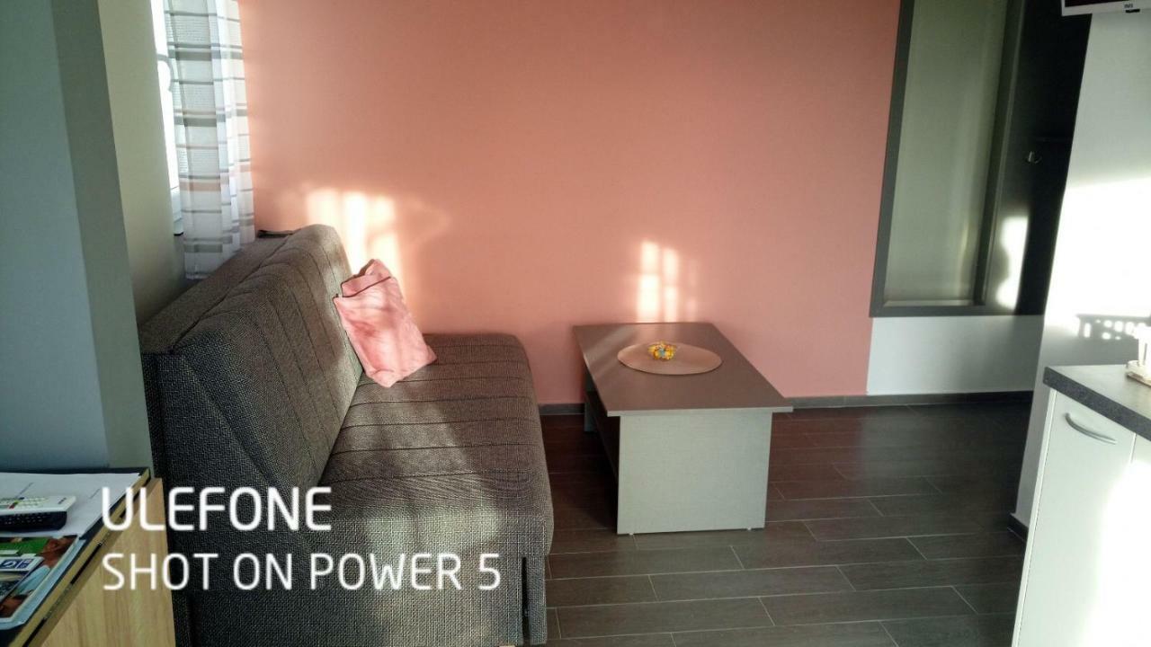 Apartmani Verica Karlobag Exterior foto